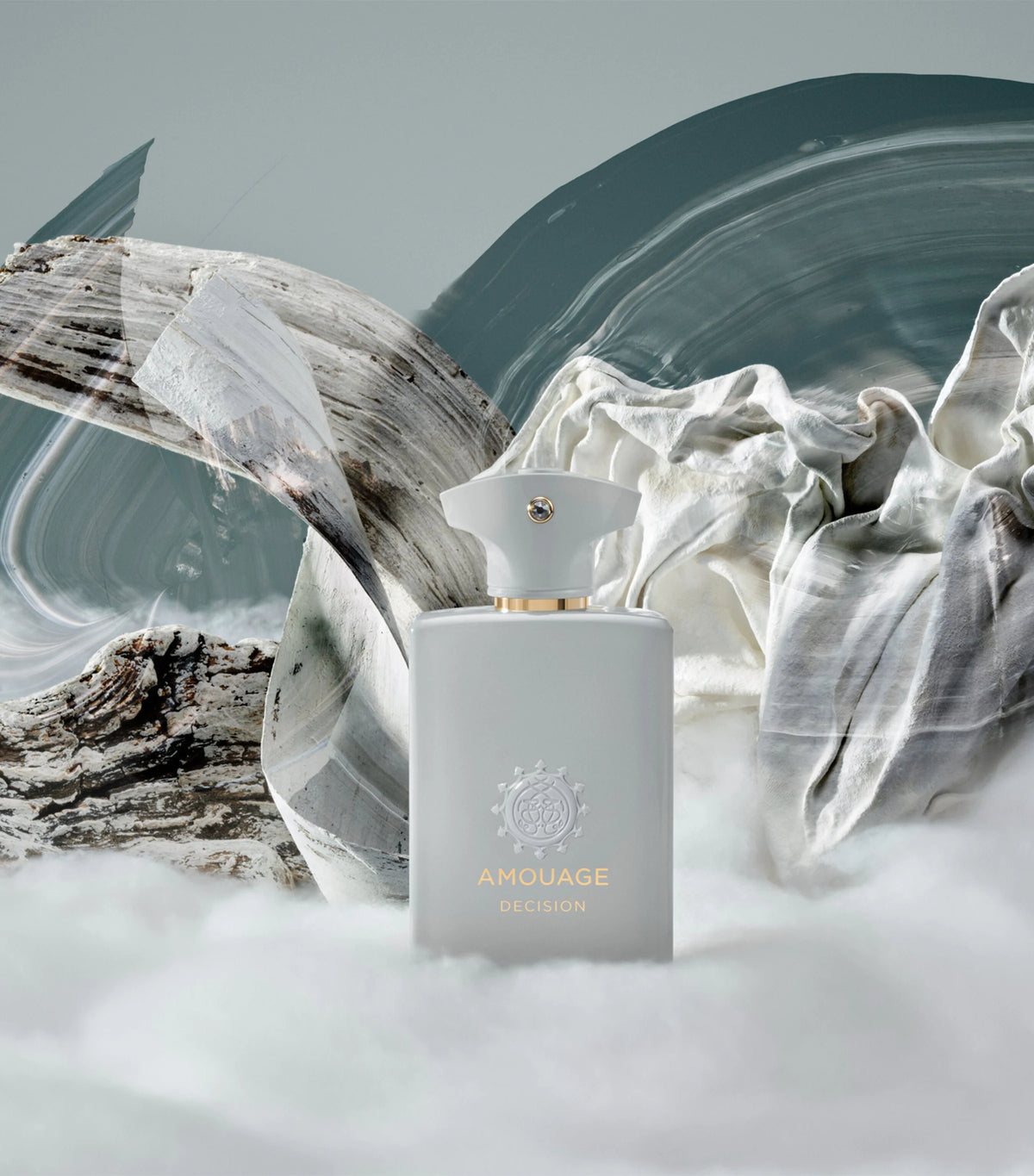 AMOUAGE DECISION