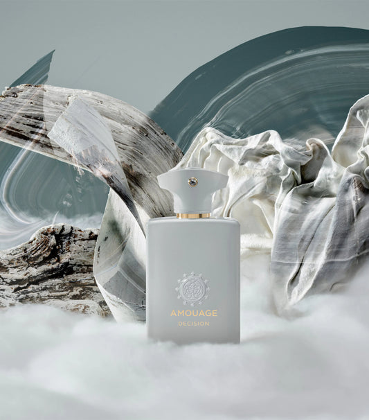 AMOUAGE DECISION
